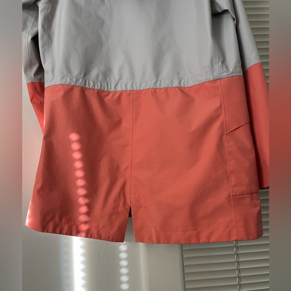 **sold elsewhere** Marmot Wend Goretex long jacket, grey and peach, size medium - Picture 3 of 17